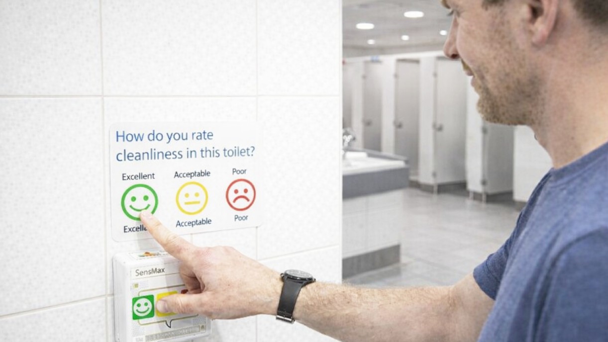 Terminal de feedback pour toilettes avec boutons smiley pour le suivi de l’hygiène des sanitaires